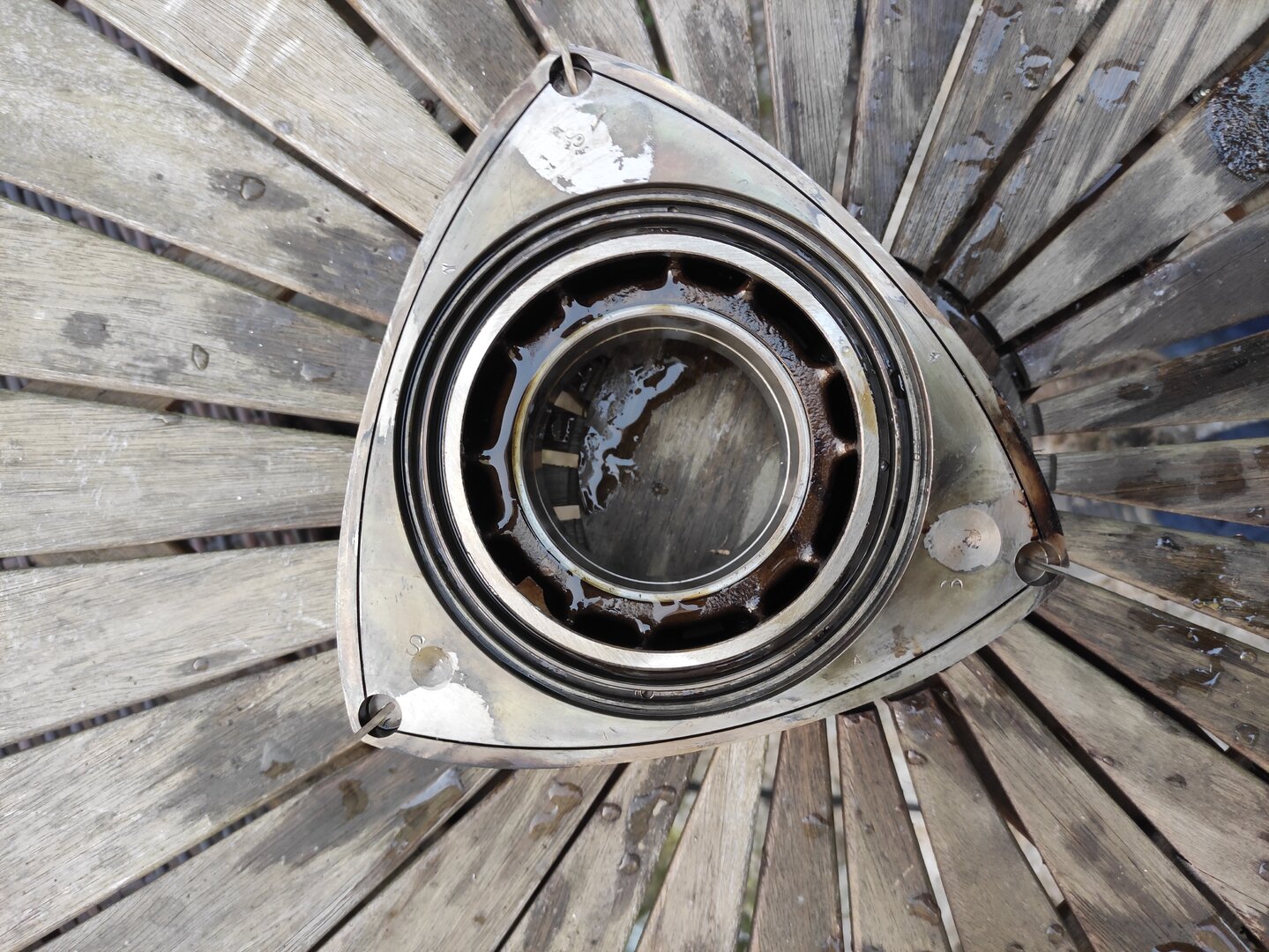 Rear Plate, Rotor Housings and D weight Rotor | FD Owners Club - FDOC