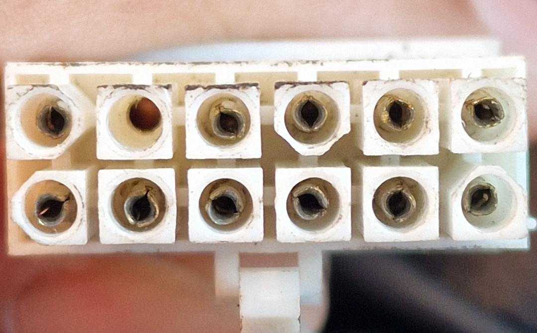pins fixed .jpg